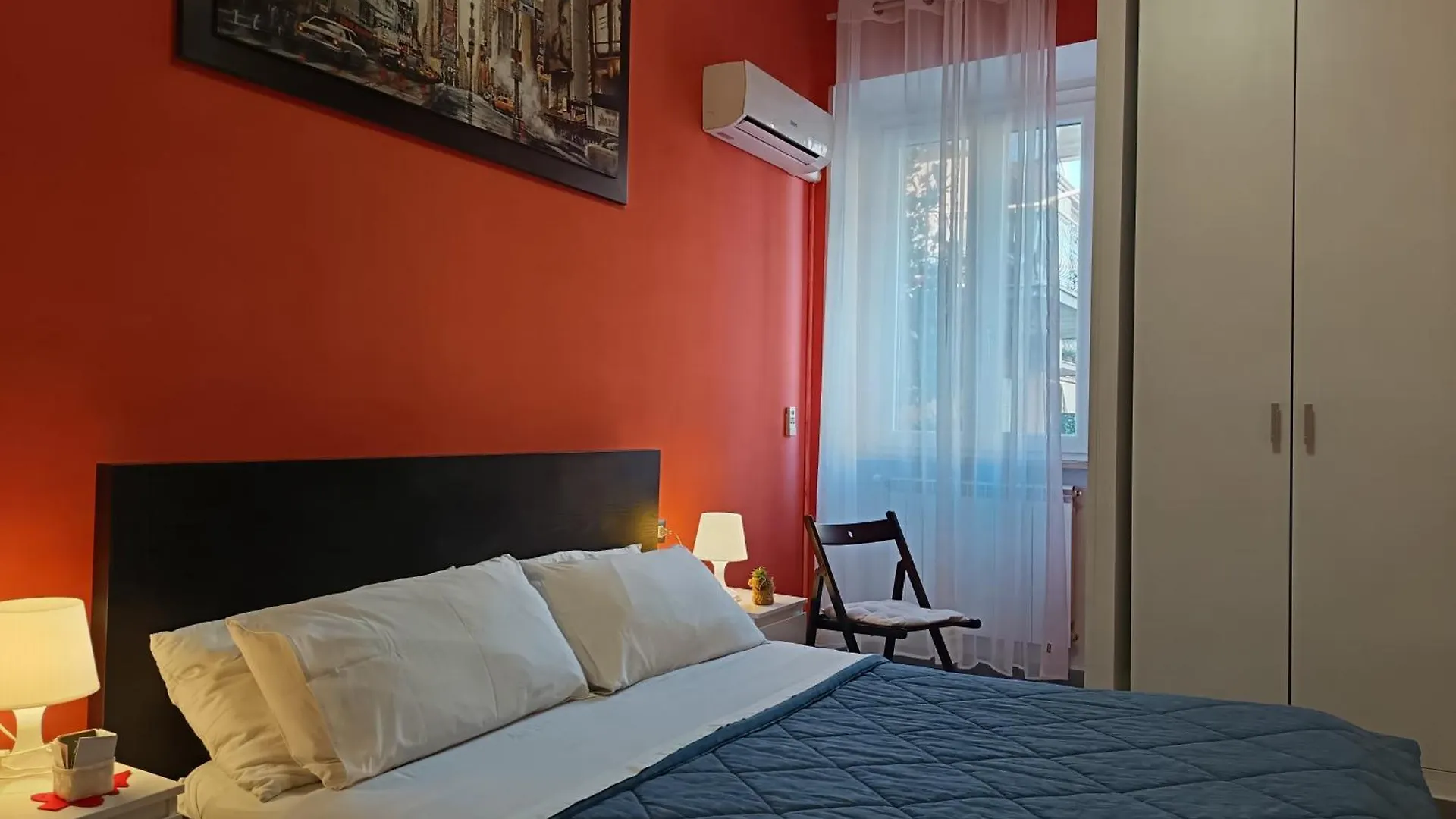 Adriatic Room 50 M Dalla Stazione Ferroviaria Di Ciampino E Dalla Navetta Aeroportuale 3*,